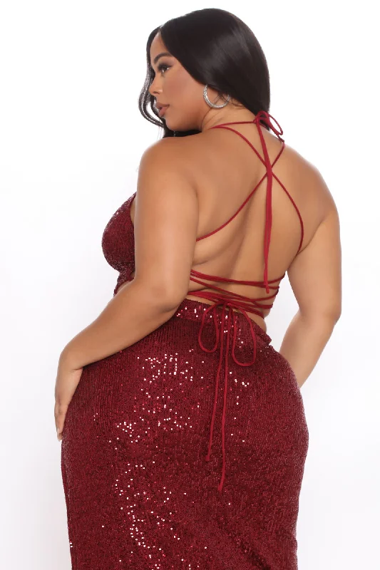 Jaw Dropping Sequin Maxi Dress - Burgundy