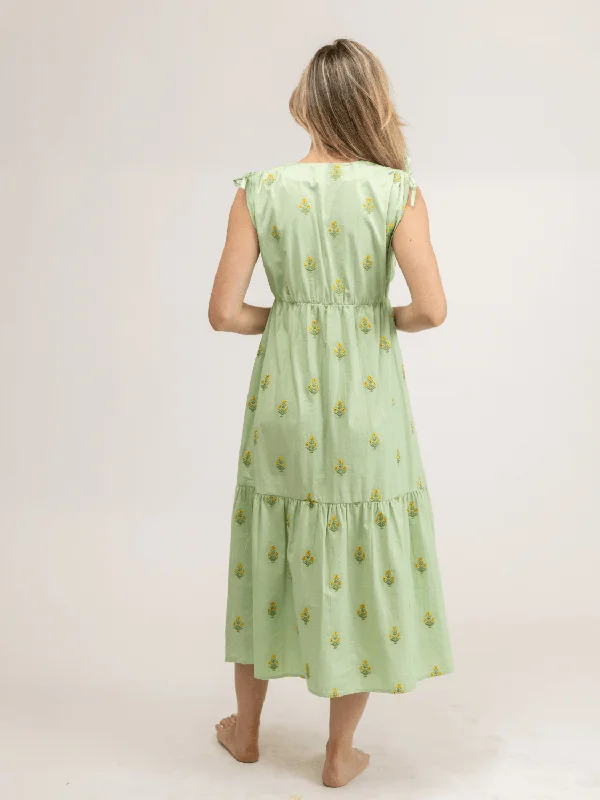 The Blaire Dress | Petite Green Floral