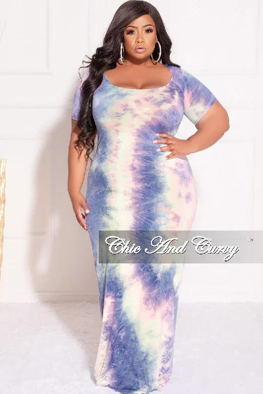 Final Sale Plus Size Short Sleeve Deep Scoop Neck Maxi Dress in Rainbow Cloud Print