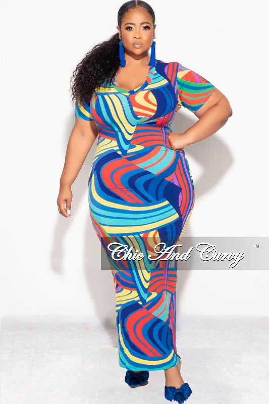 Final Sale Plus Size Midi Dress with Back Slit in Multi Color Print